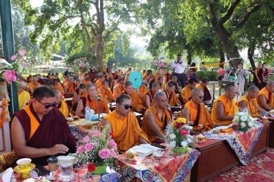 विश्व शान्तिका लागि लुम्बिनीमा मोन्लम पूजा आजबाट शुरु 