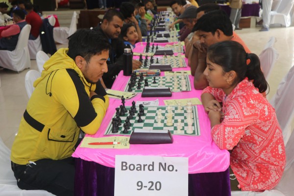  अन्तर्राष्ट्रिय बुद्धिचाल प्रतियोगिता जारी, तीन नेपाली खेलाडी अग्रस्थानमा 